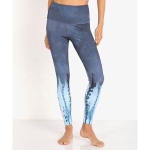 ONZIE Midi Pebble Tie Dye Leggings Blue 3X